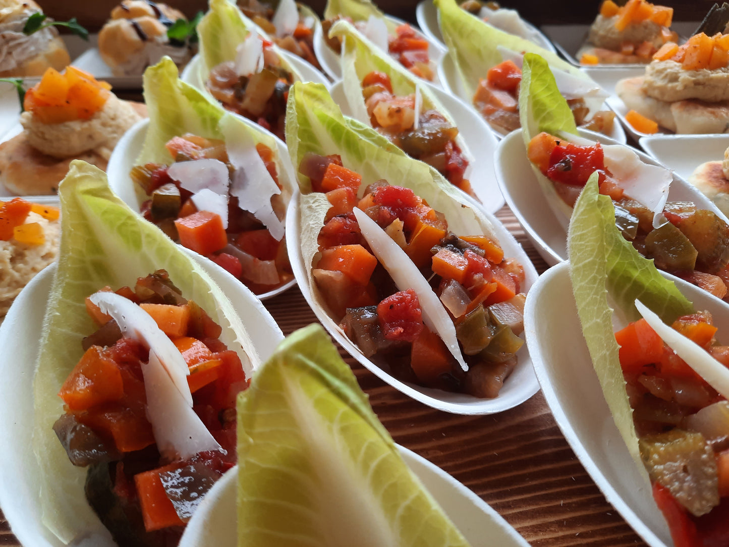 Bouchées froides | Ratatouille et tuile de parmesan