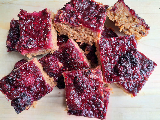 Lunch box | Dessert choice | Nut butter, oat and raspberry squares