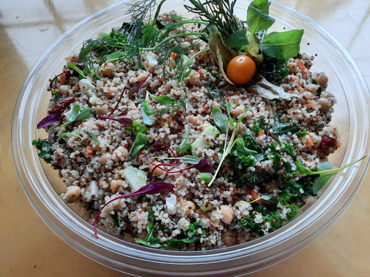 Lunch box | Choice of salad | Quinoa and vegetable salad